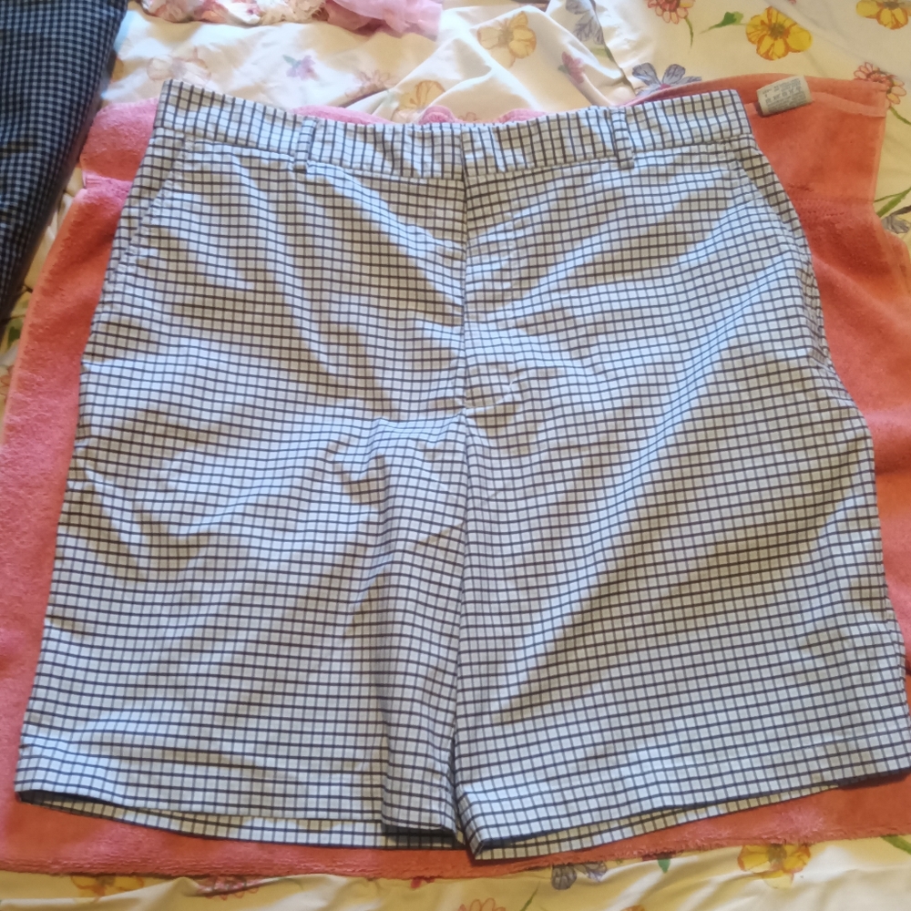 Walter Hagen Black and White Checkered Men Shorts